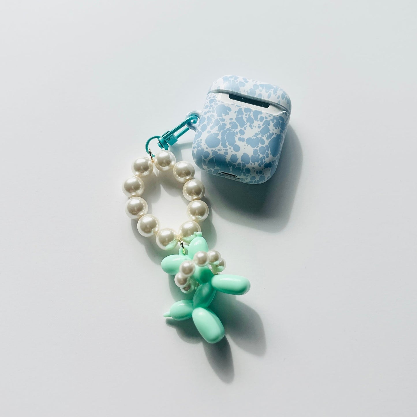 Pearl Keychain with Puddle