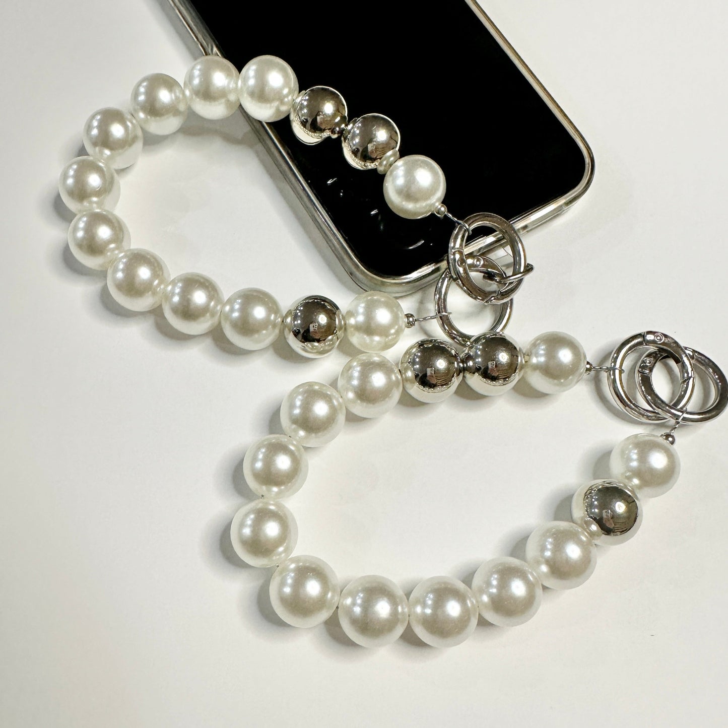 Pearl phone strap